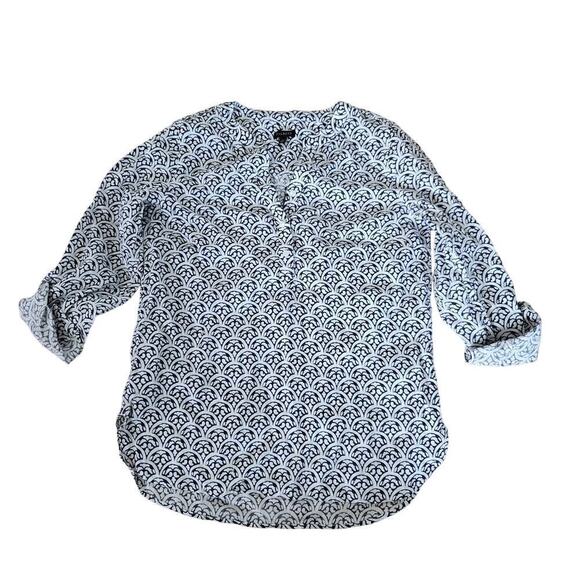 Talbots Linen Navy blue White Tile Pattern Tunic Top Rolled Sleeves Full Length - Picture 1 of 7